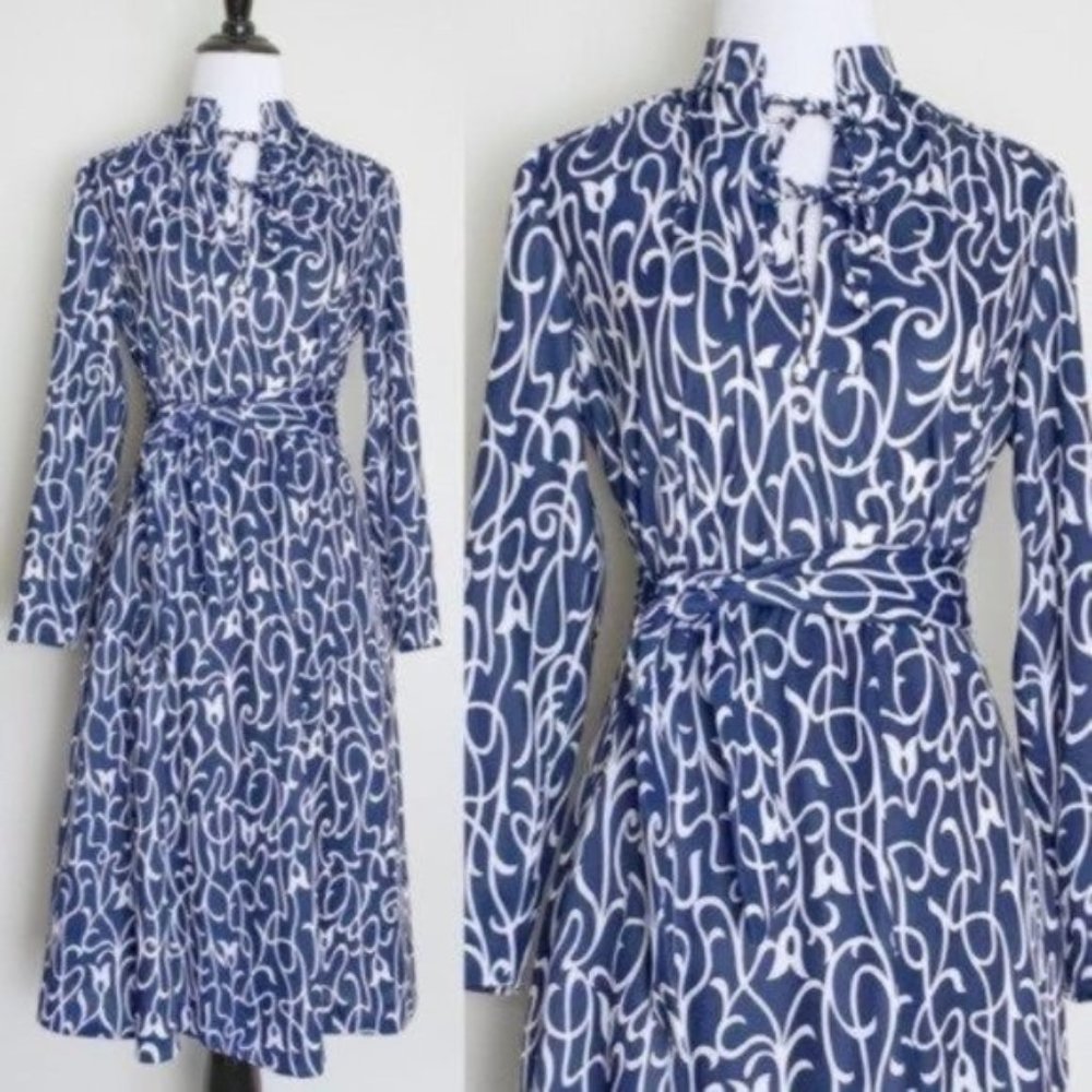 Vintage 1970s Coordinated Set Blue & White Vine Print 3 Piece Skirt Blouse & Tie
